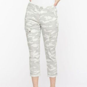 DEMOCRACY "AB"SOLUTION CAMO UTILITY CROP